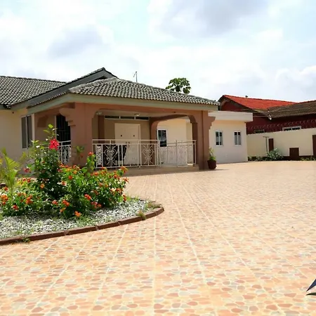 Danritzcer Suites-2